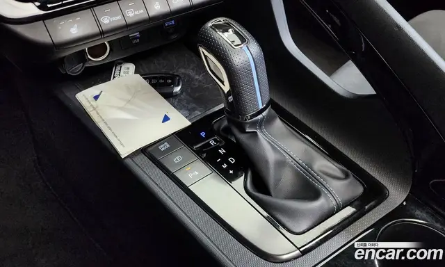 Hyundai Avante 2022 2.0 автомат (гидро), миниатюра 11