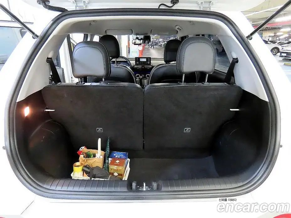 Hyundai Casper 2022 1.0 автомат (гидро), фото 17