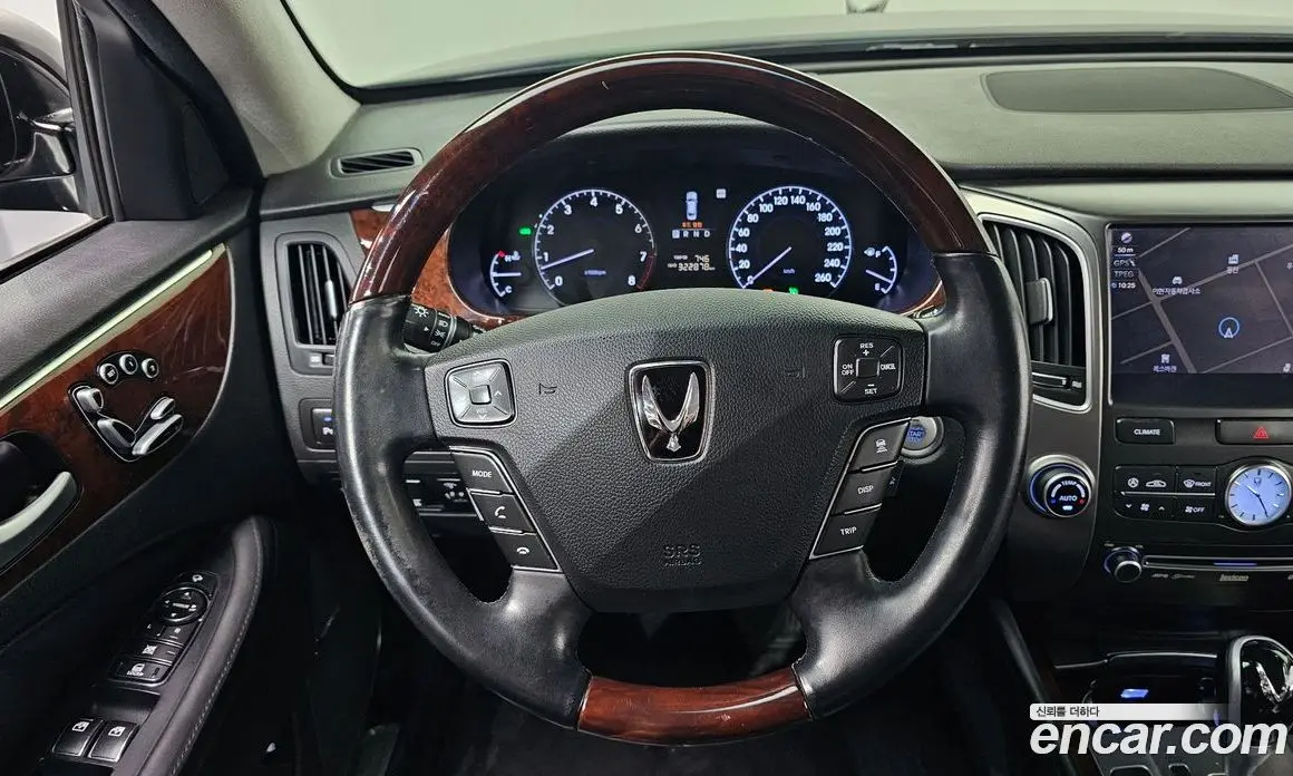 Hyundai Equus 2012 3.8 автомат (гидро), фото 13