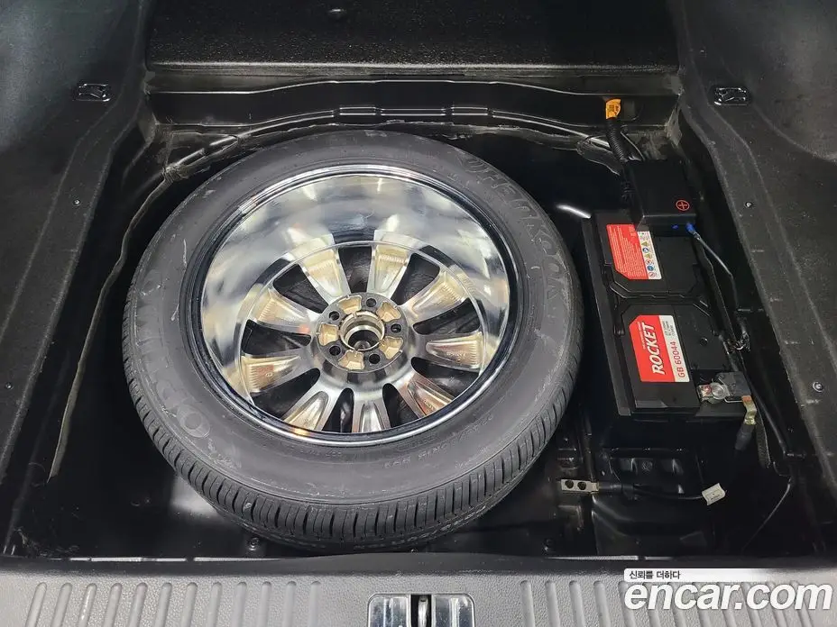 Hyundai Equus 2012 3.8 автомат (гидро), фото 18