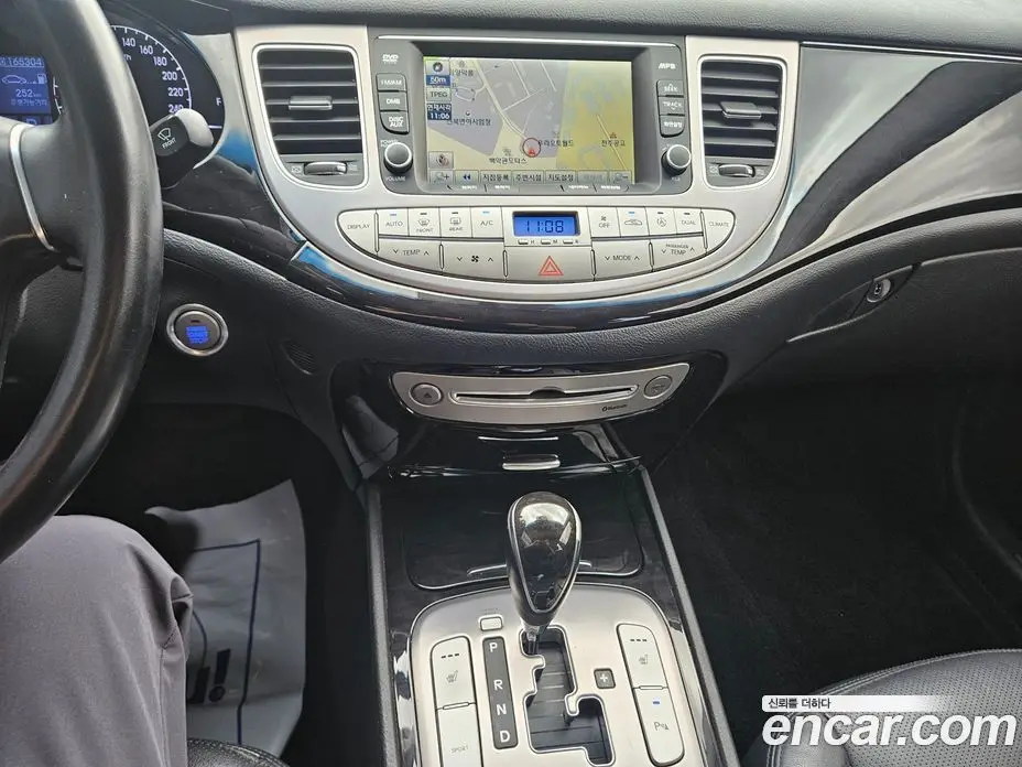 Hyundai Genesis 2013 3.3 автомат (гидро), фото 13