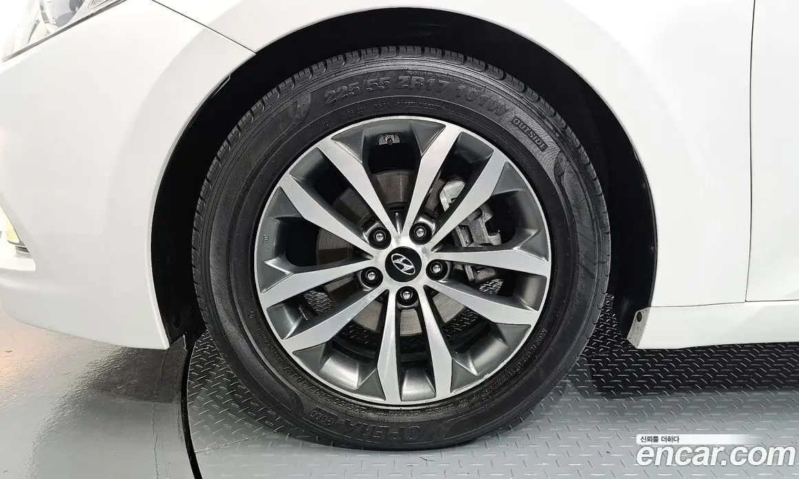 Hyundai Grandeur 2011 3.0 автомат (гидро), фото 5
