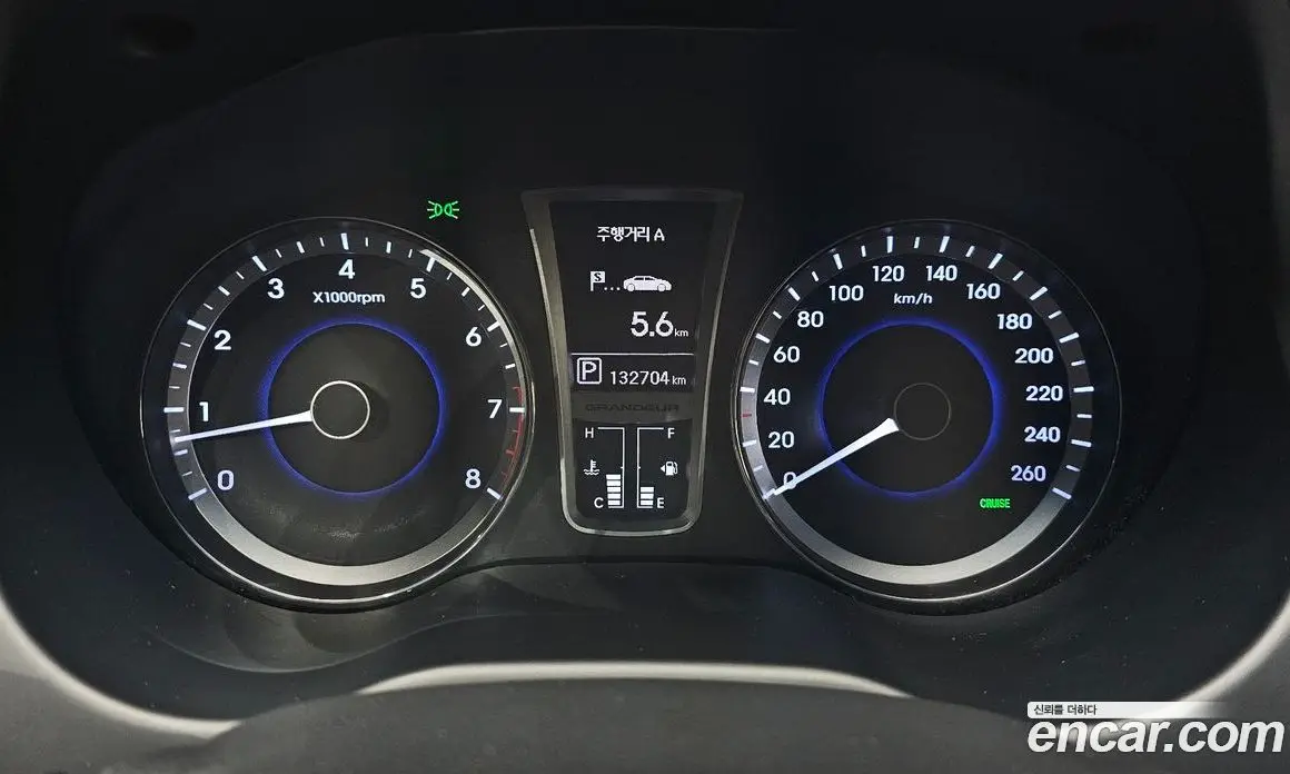 Hyundai Grandeur 2011 3.0 автомат (гидро), фото 8