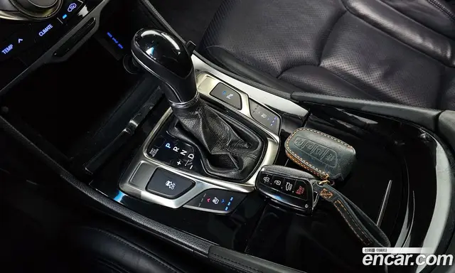 Hyundai Grandeur 2011 3.0 автомат (гидро), миниатюра 9