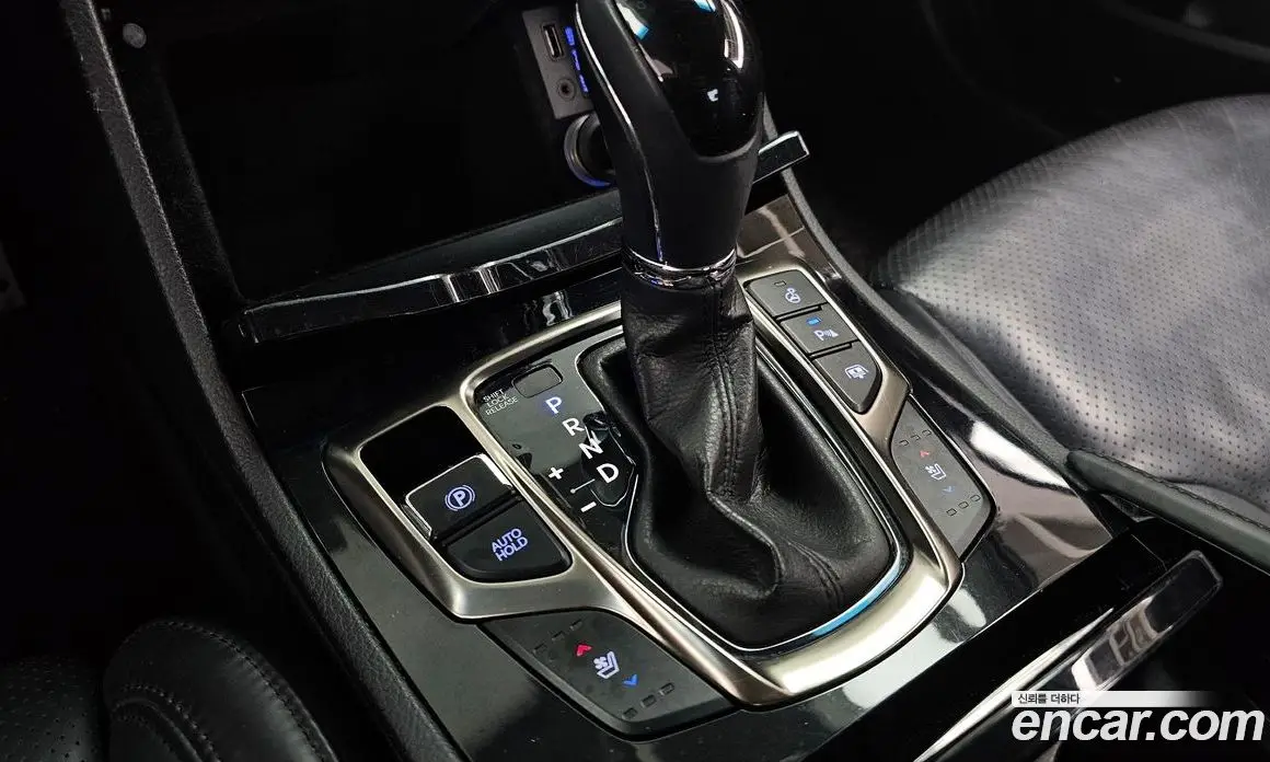 Hyundai Grandeur 2011 3.0 автомат (гидро), фото 12 Hyundai Grandeur 2011 3.0 автомат (гидро), фото 12