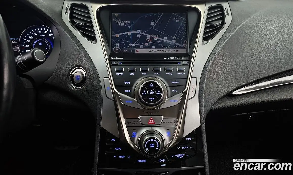 Hyundai Grandeur 2011 3.0 автомат (гидро), фото 20 Hyundai Grandeur 2011 3.0 автомат (гидро), фото 20