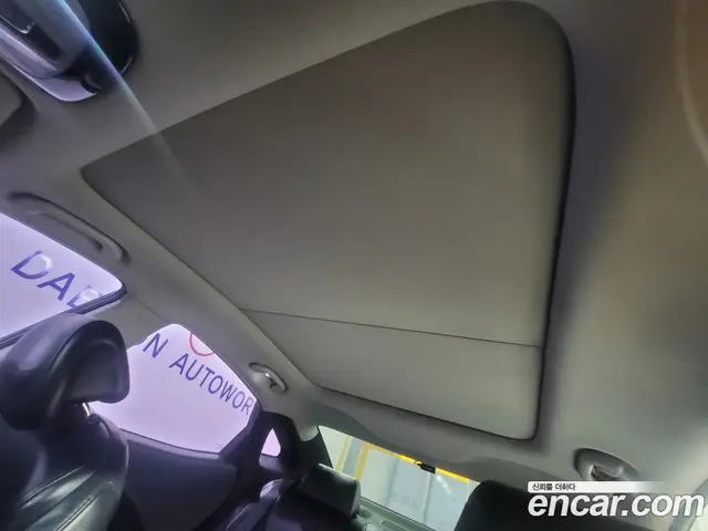 Hyundai Grandeur 2011 3.0 автомат (гидро), миниатюра 8