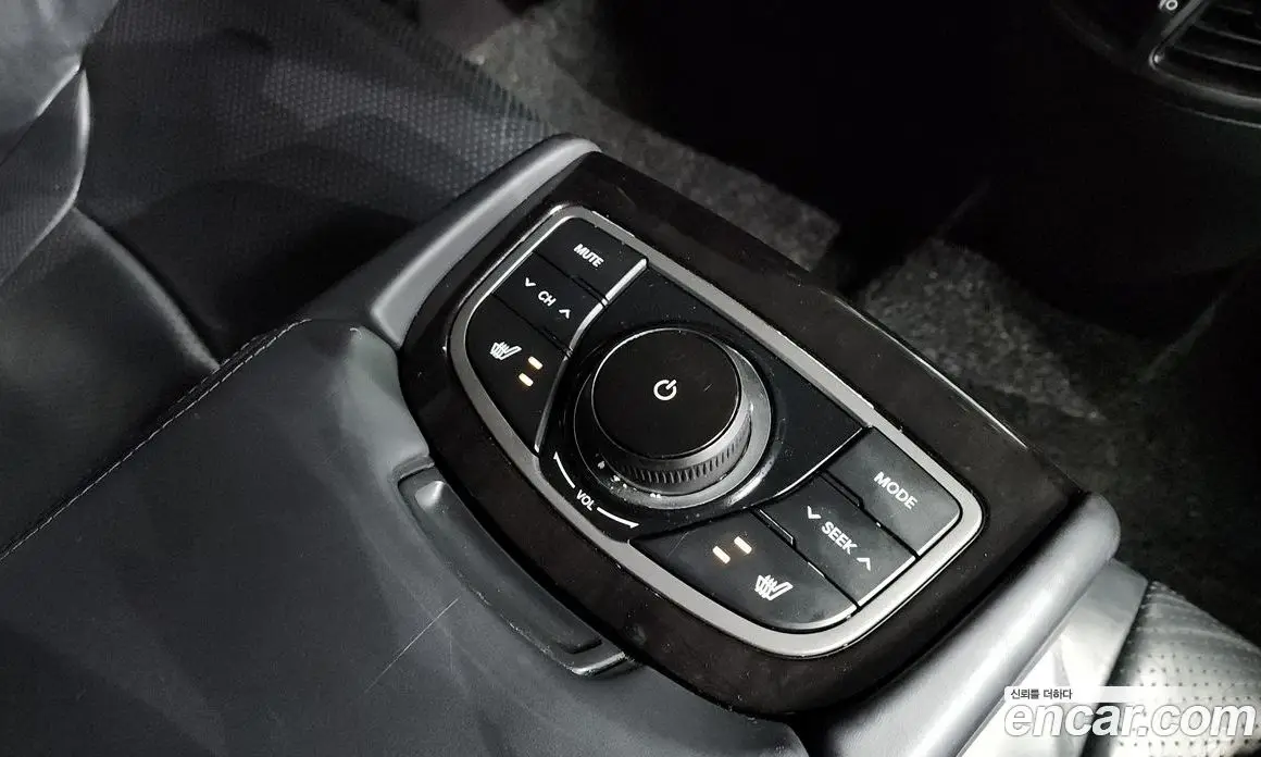 Hyundai Grandeur 2013 3.0 автомат (гидро), фото 20