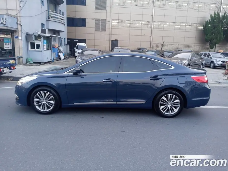 Hyundai Grandeur 2014 2.4 автомат (гидро), фото 4