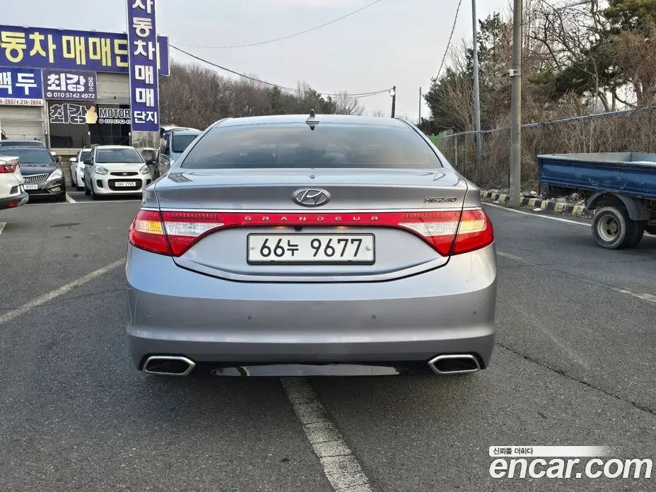 Hyundai Grandeur 2015 2.4 автомат (гидро), фото 4