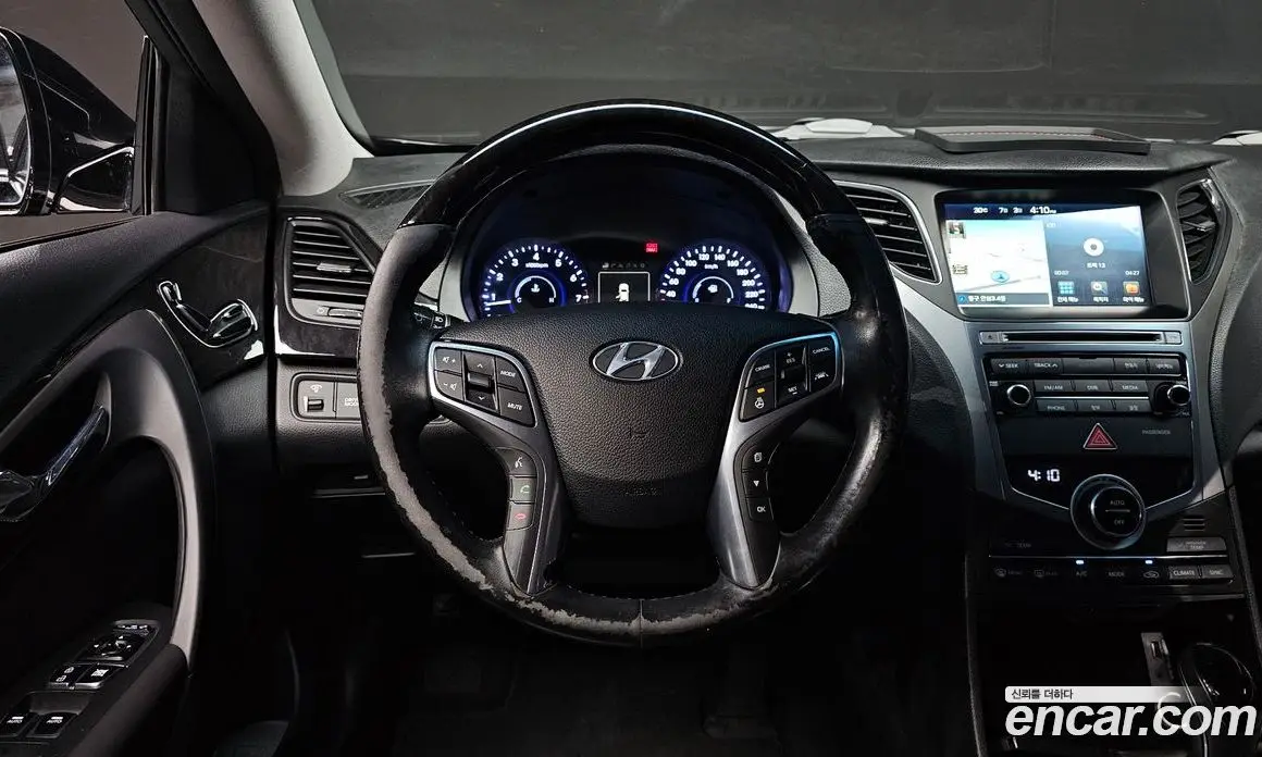 Hyundai Grandeur 2015 3.0 автомат (гидро), фото 13