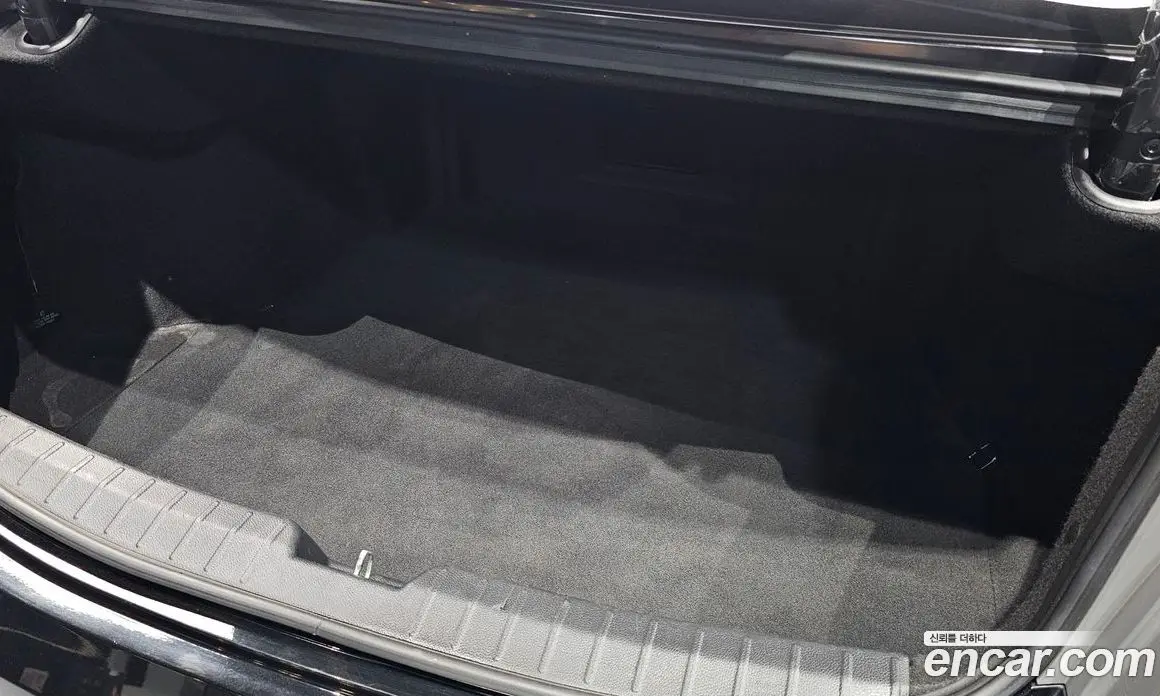 Hyundai Grandeur 2015 3.0 автомат (гидро), фото 19