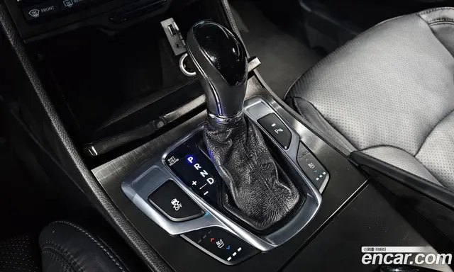 Hyundai Grandeur 2015 3.0 автомат (гидро), миниатюра 9