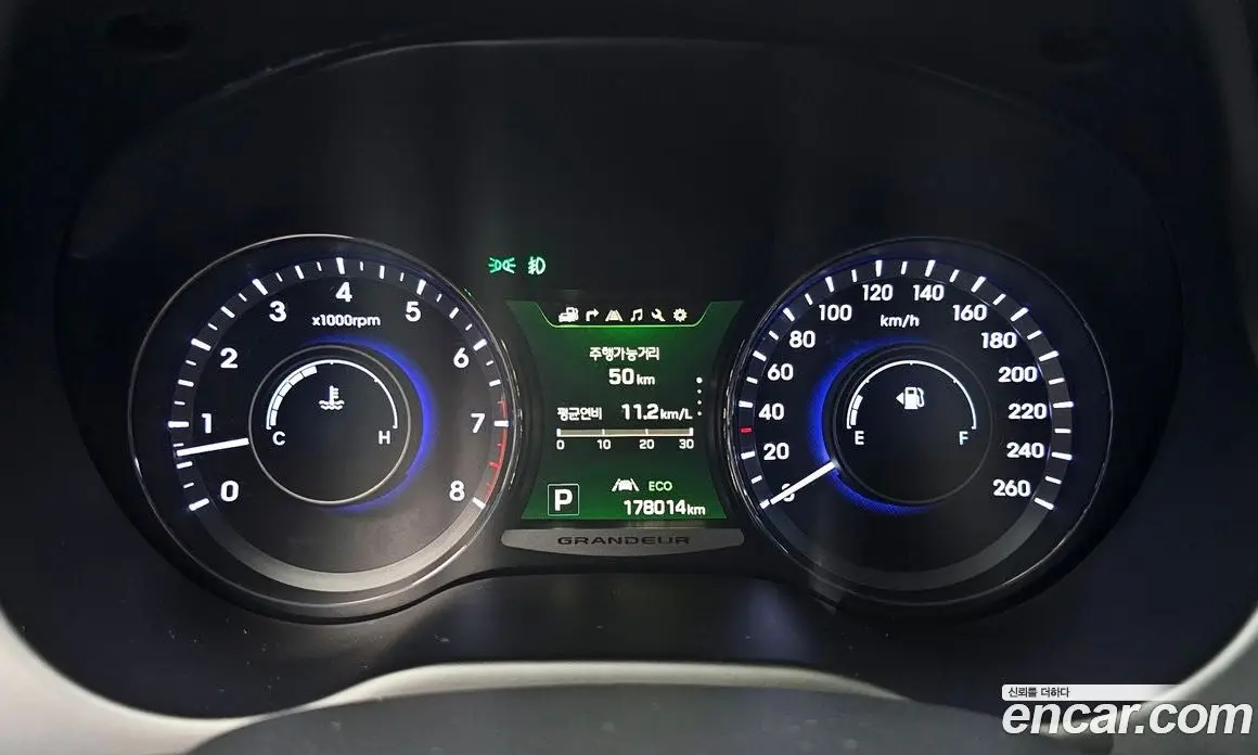 Hyundai Grandeur 2015 3.0 автомат (гидро), фото 11