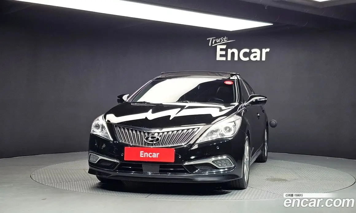 Hyundai Grandeur 2015 3.0 автомат (гидро), фото 3