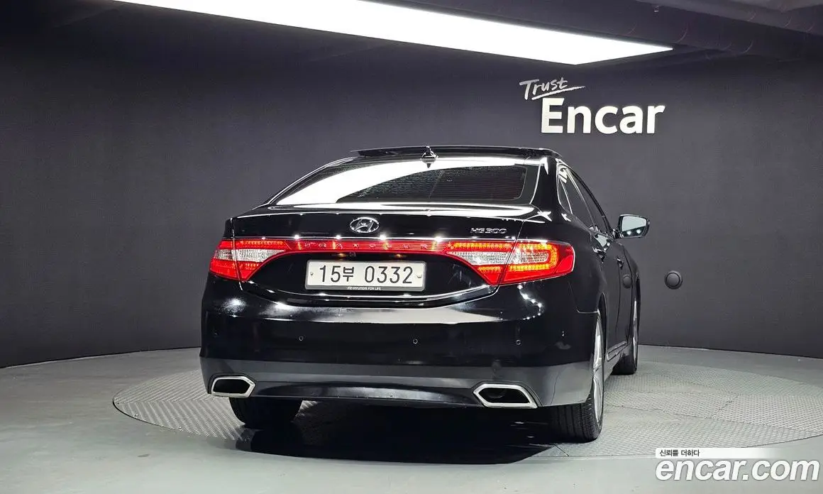 Hyundai Grandeur 2015 3.0 автомат (гидро), фото 4