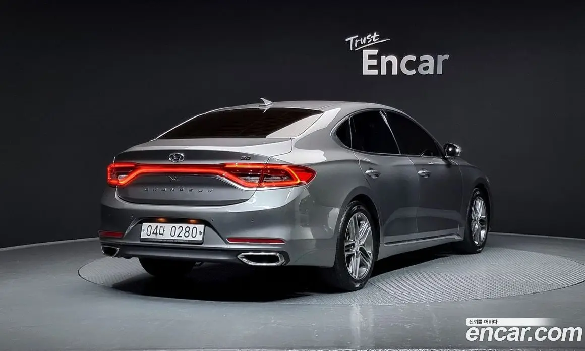 Hyundai Grandeur 2016 3.0 автомат (гидро), фото 2 Hyundai Grandeur 2016 3.0 автомат (гидро), фото 2