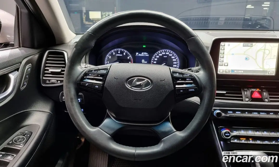 Hyundai Grandeur 2016 3.0 автомат (гидро), фото 13 Hyundai Grandeur 2016 3.0 автомат (гидро), фото 13