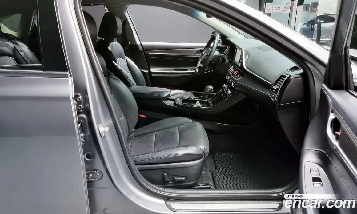 Hyundai Grandeur 2016 3.0 автомат (гидро), фото 10 Hyundai Grandeur 2016 3.0 автомат (гидро), фото 10