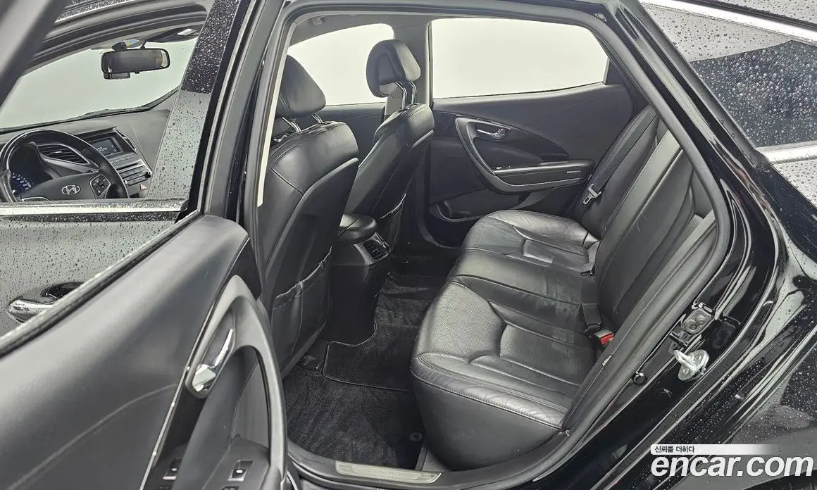Hyundai Grandeur 2016 3.0 автомат (гидро), фото 11