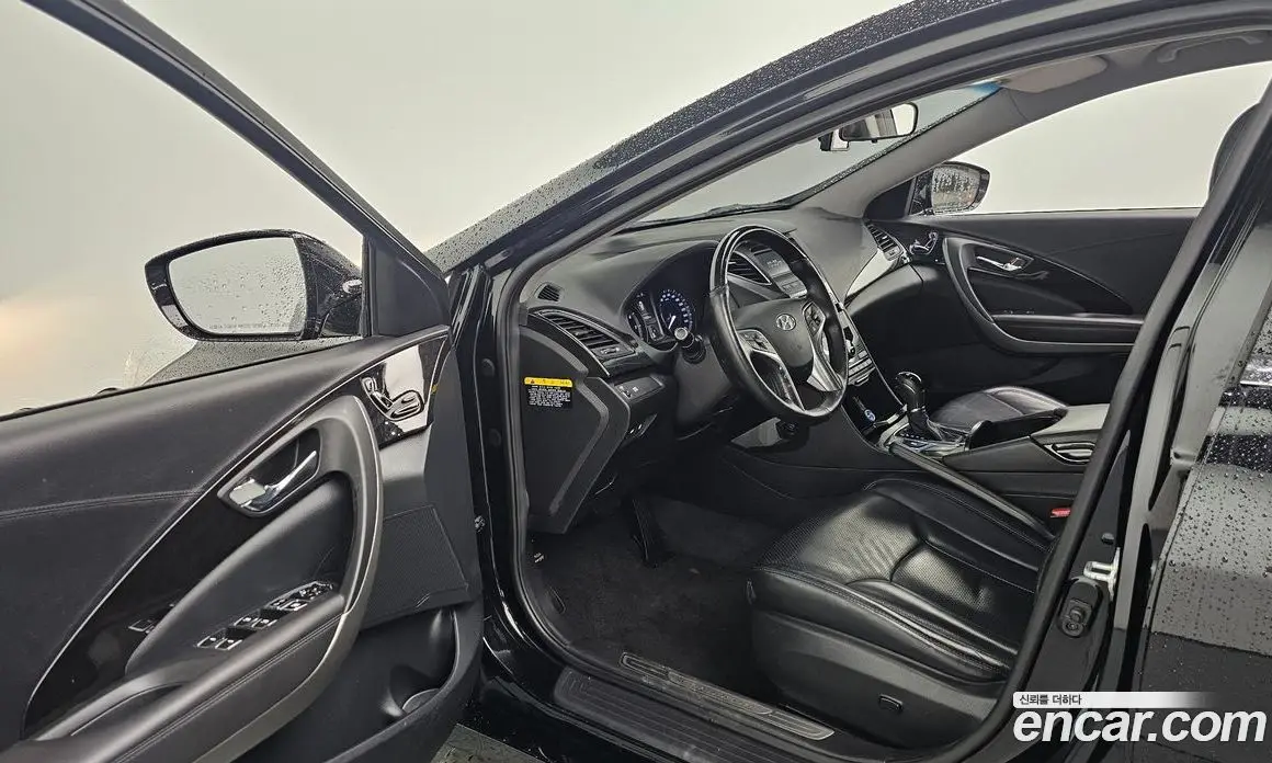 Hyundai Grandeur 2016 3.0 автомат (гидро), фото 10