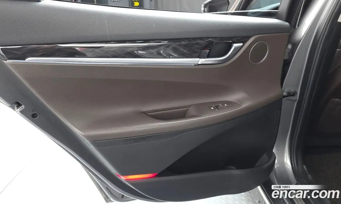 Hyundai Grandeur 2017 2.4 автомат (гидро), фото 15