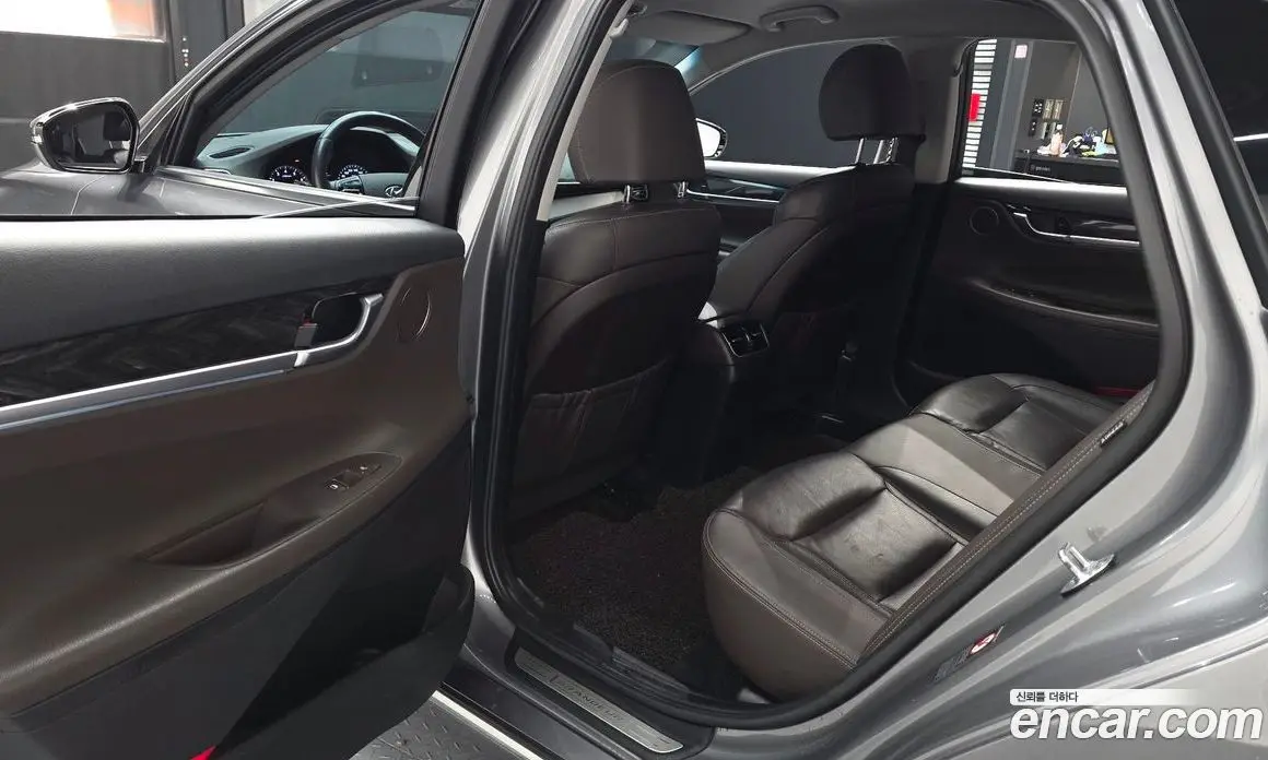Hyundai Grandeur 2017 2.4 автомат (гидро), фото 16