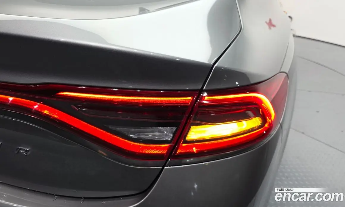 Hyundai Grandeur 2017 2.4 автомат (гидро), фото 9
