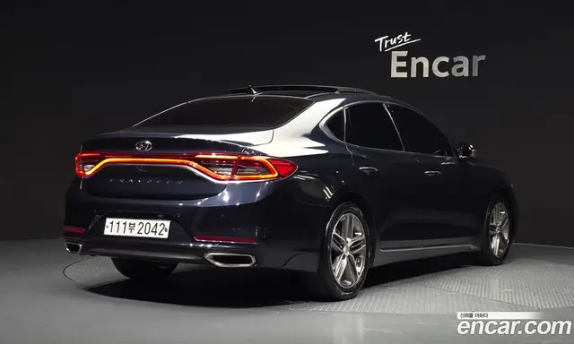 Hyundai Grandeur 2017 2.2 автомат (гидро), миниатюра 2