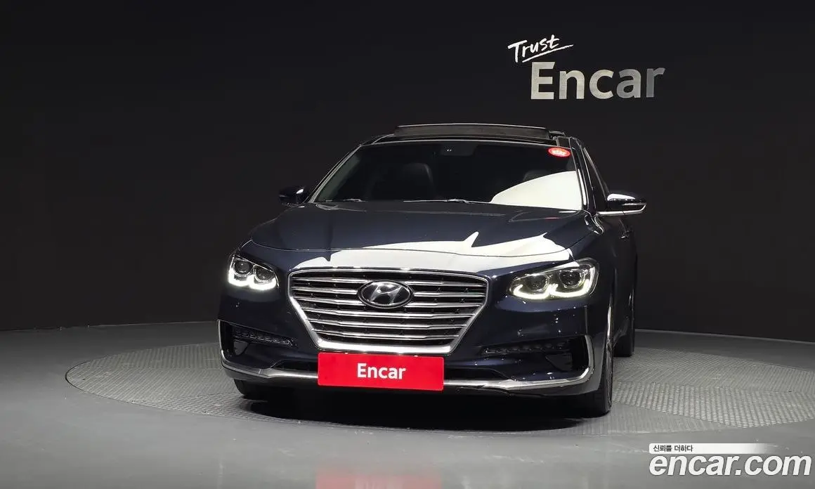 Hyundai Grandeur 2017 2.2 автомат (гидро), фото 3