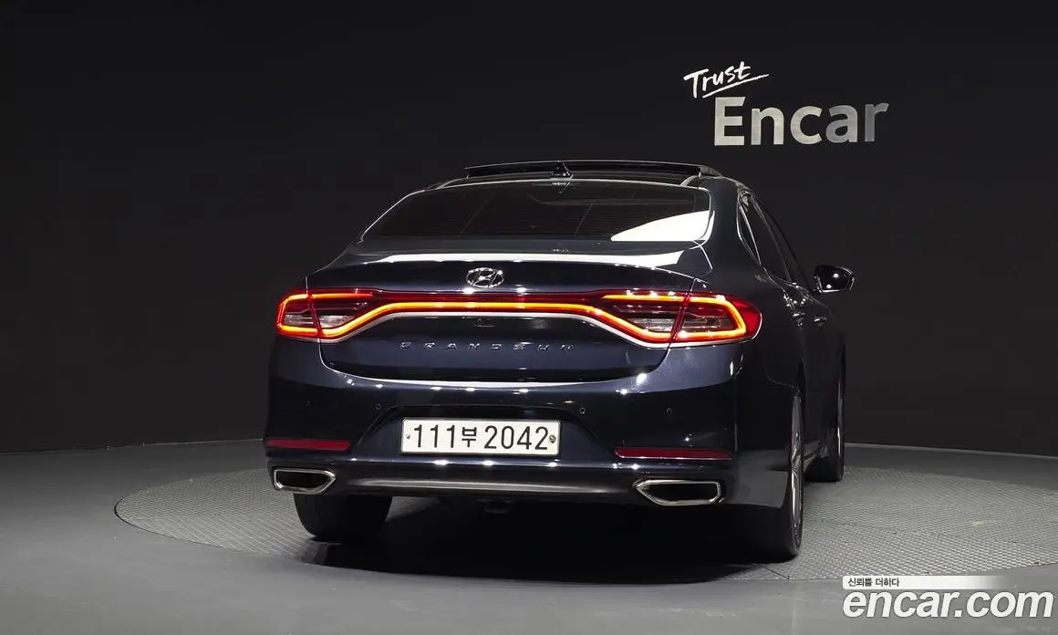 Hyundai Grandeur 2017 2.2 автомат (гидро), фото 4