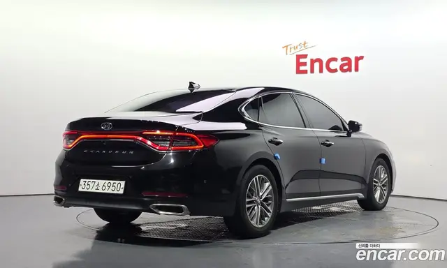 Hyundai Grandeur 2017 3.0 автомат (гидро), миниатюра 2 Hyundai Grandeur 2017 3.0 автомат (гидро), миниатюра 2