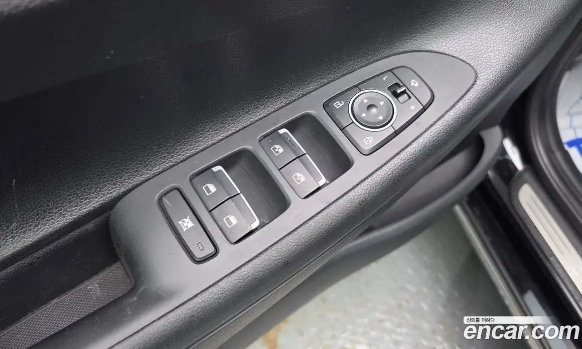 Hyundai Grandeur 2017 3.0 автомат (гидро), фото 13 Hyundai Grandeur 2017 3.0 автомат (гидро), фото 13