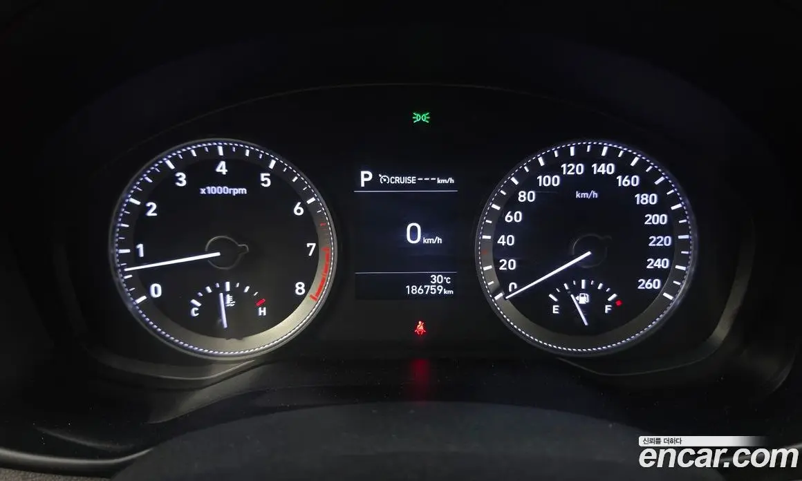 Hyundai Grandeur 2017 3.0 автомат (гидро), фото 8 Hyundai Grandeur 2017 3.0 автомат (гидро), фото 8