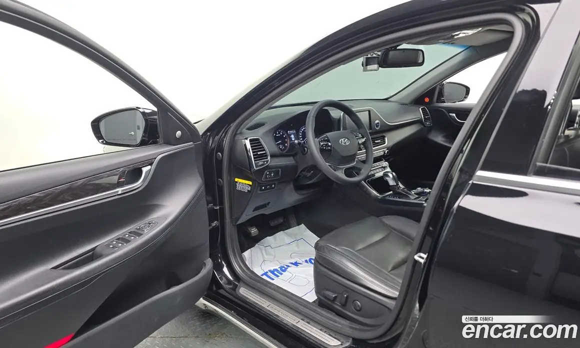 Hyundai Grandeur 2017 3.0 автомат (гидро), фото 10 Hyundai Grandeur 2017 3.0 автомат (гидро), фото 10