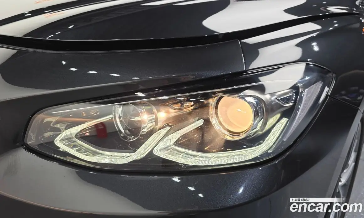 Hyundai Grandeur 2018 2.4 автомат (гидро), фото 8
