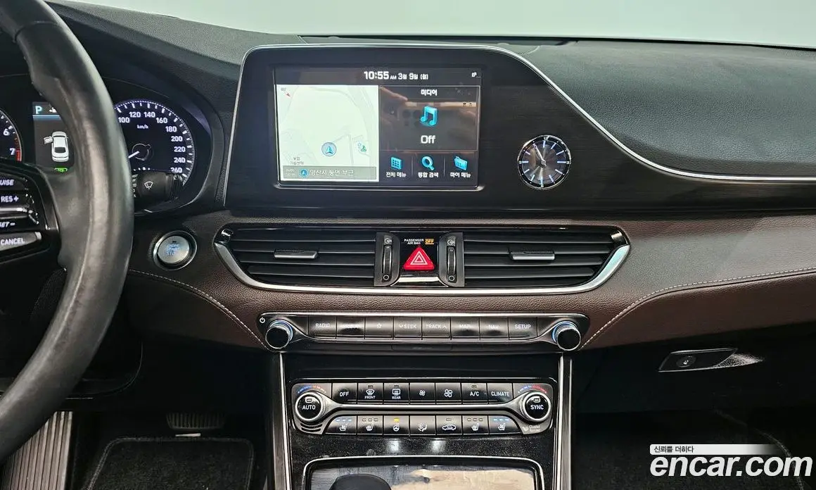 Hyundai Grandeur 2018 2.4 автомат (гидро), фото 14