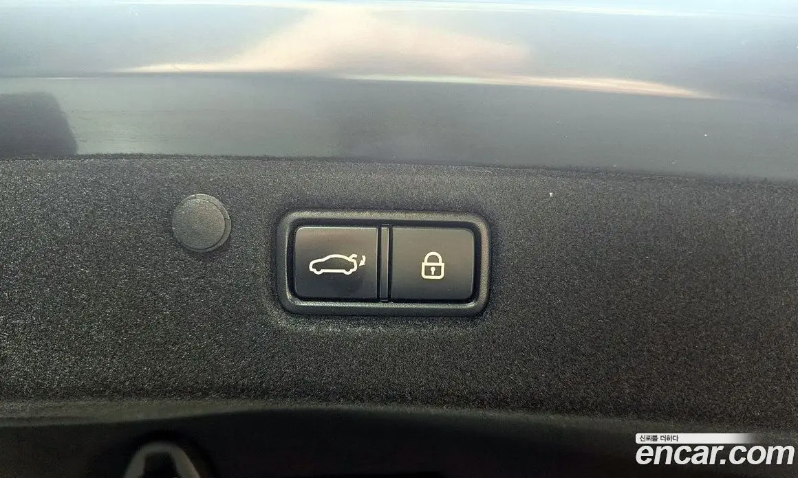 Hyundai Grandeur 2018 2.4 автомат (гидро), фото 17