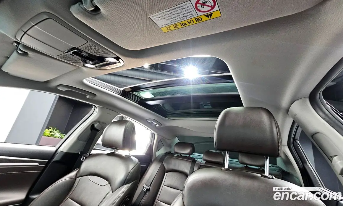 Hyundai Grandeur 2018 2.4 автомат (гидро), фото 18
