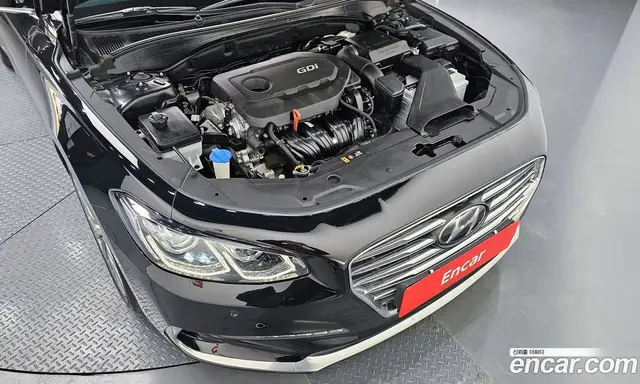 Hyundai Grandeur 2018 2.4 автомат (гидро), миниатюра 5