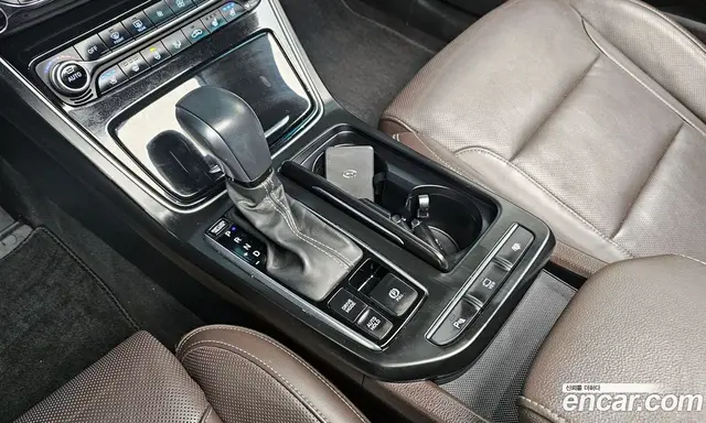 Hyundai Grandeur 2018 2.4 автомат (гидро), миниатюра 8