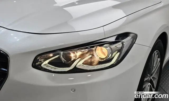 Hyundai Grandeur 2018 2.4 автомат (гидро), миниатюра 8
