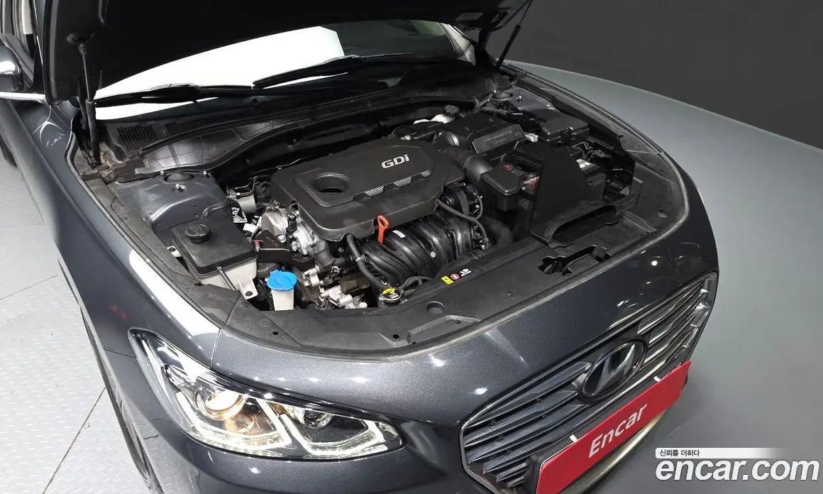 Hyundai Grandeur 2018 2.4 автомат (гидро), фото 6