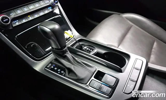 Hyundai Grandeur 2018 2.4 автомат (гидро), миниатюра 9
