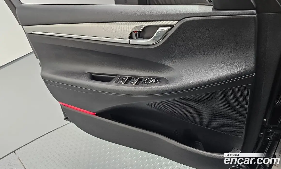 Hyundai Grandeur 2020 2.5 автомат (гидро), фото 13