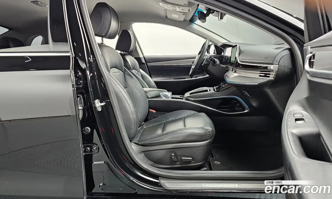 Hyundai Grandeur 2020 2.5 автомат (гидро), фото 15