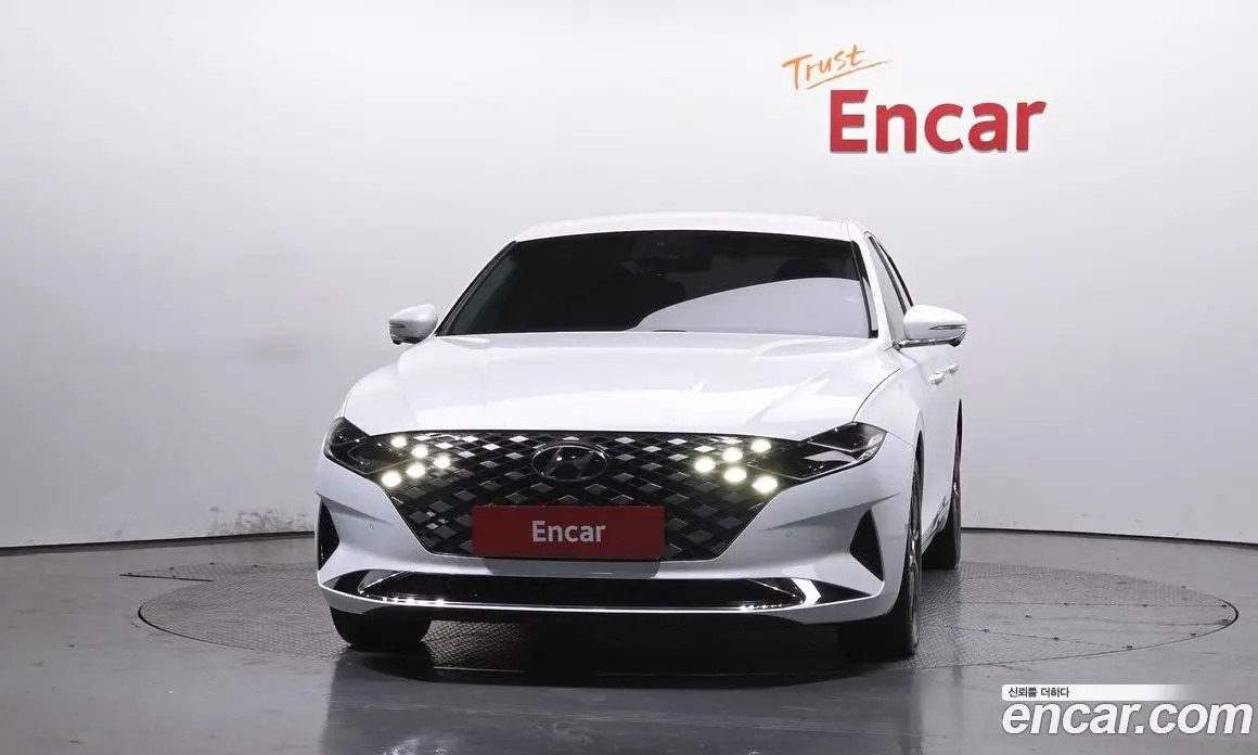 Hyundai Grandeur 2020 2.5 автомат (гидро), фото 3 Hyundai Grandeur 2020 2.5 автомат (гидро), фото 3