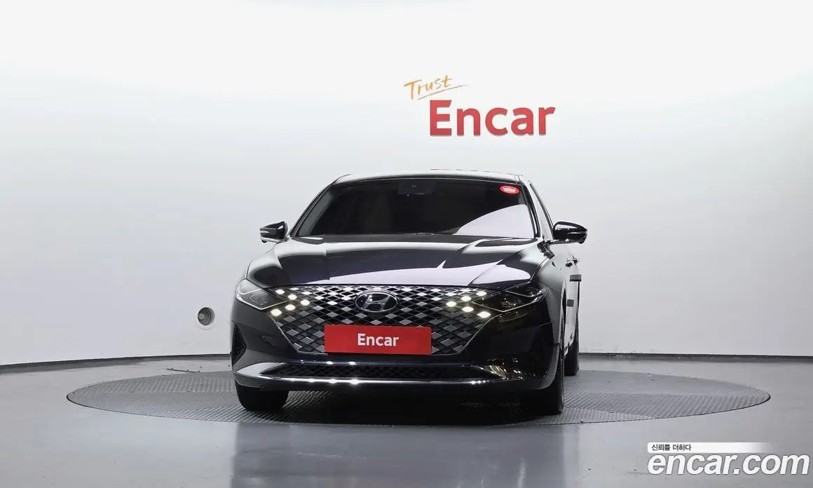 Hyundai Grandeur 2020 2.4 автомат (гидро), фото 3