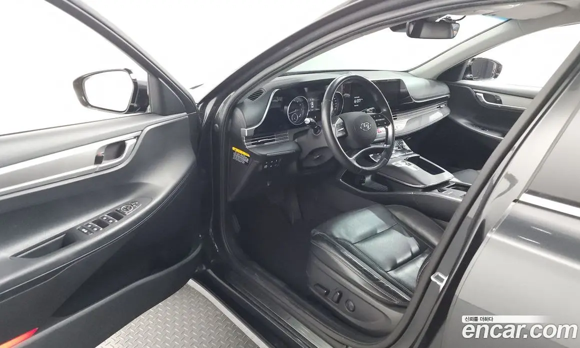 Hyundai Grandeur 2020 2.5 автомат (гидро), фото 10