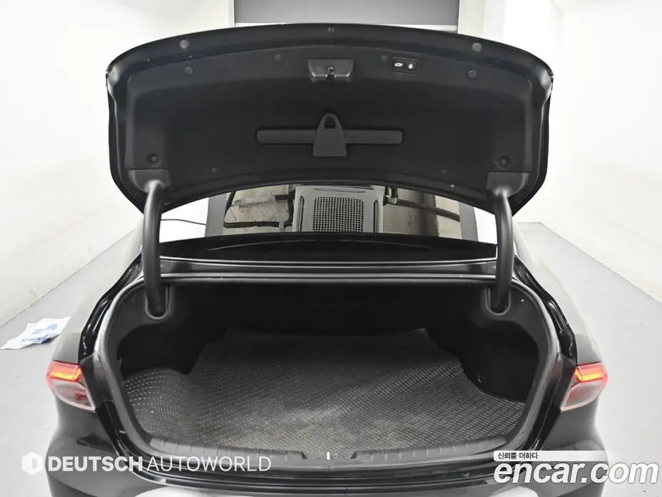 Hyundai Grandeur 2020 3.3 автомат (гидро), фото 18